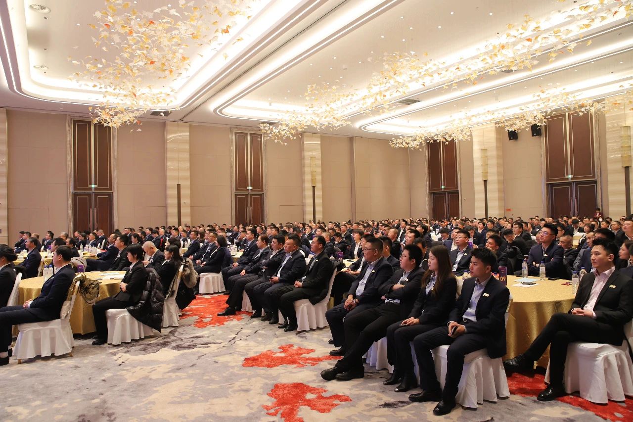 百年积淀映初心 奋楫扬帆启新程丨长春都会仲博cbin99生长100周年暨长春仲博cbin992024—2025年度治理事情聚会圆满召开